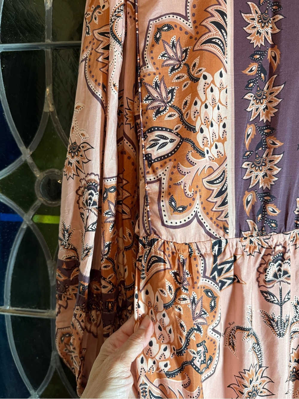 FARM Rio Glam Tapestry Burgundy Long Sleeve Maxi Dress (EU LG | US 12/14) - Picture 11 of 16
